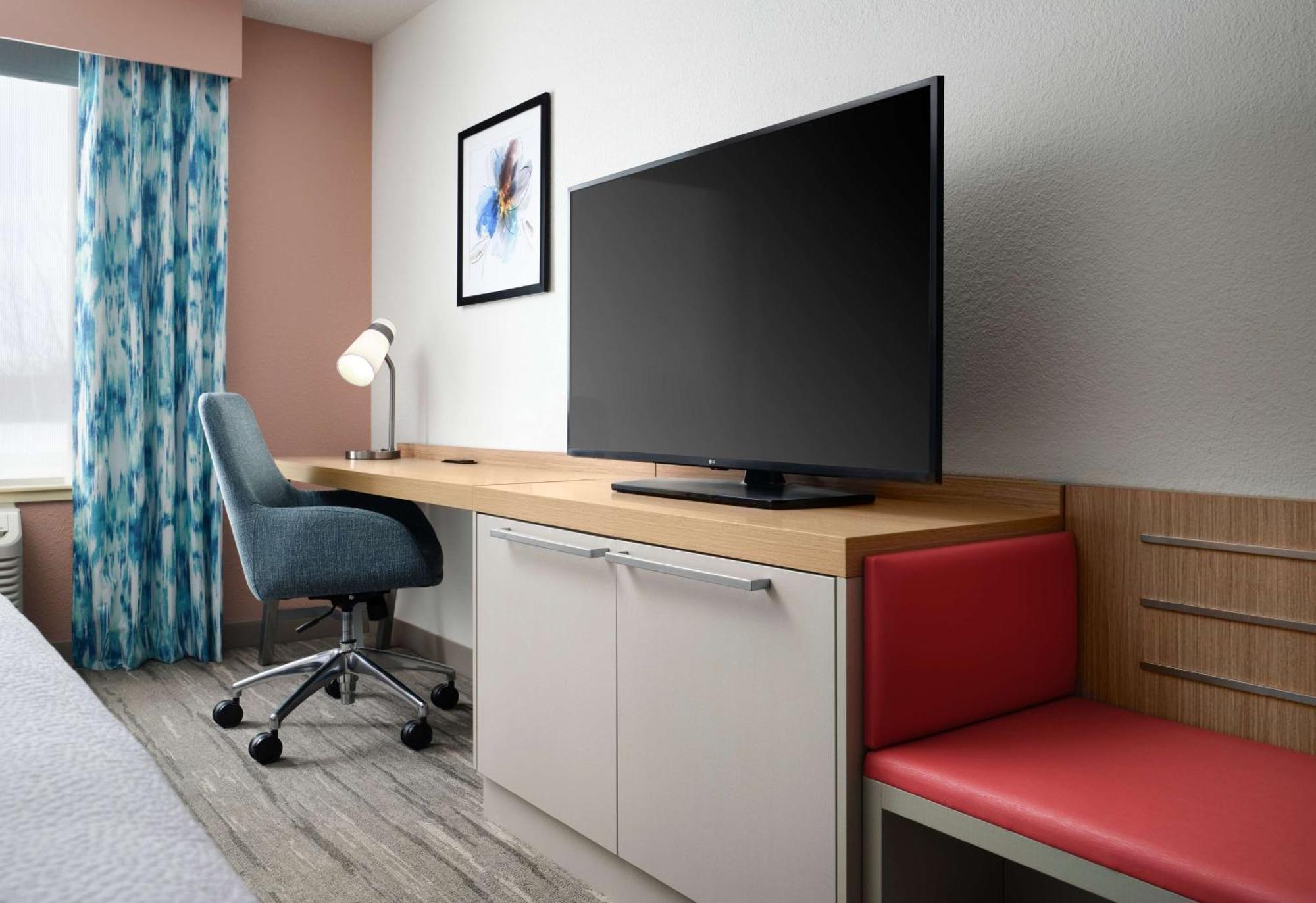 Hilton Garden Inn Boston-Берлингтон Экстерьер фото